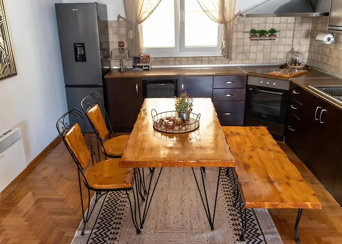 Aen Fine Living Apartment